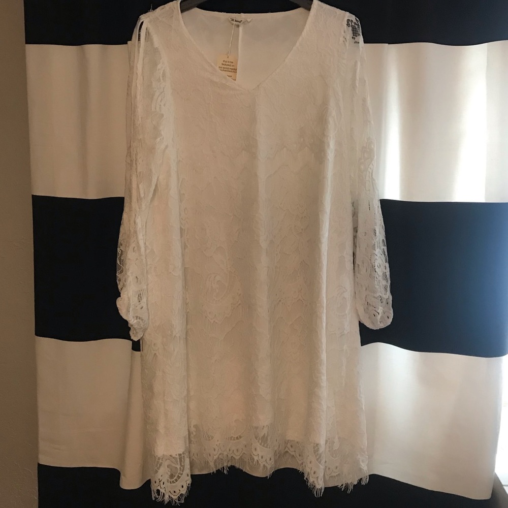 Lace white dress